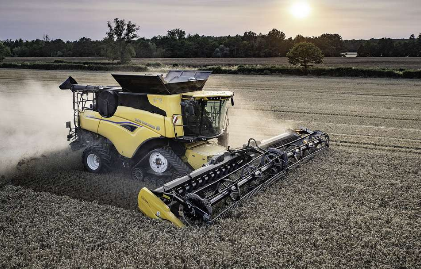 Огляд комбайнів New Holland CR 2025 — продуктивність і економія пального