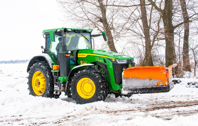 Як підготувати техніку до зимових умов: чек-лист аграрія